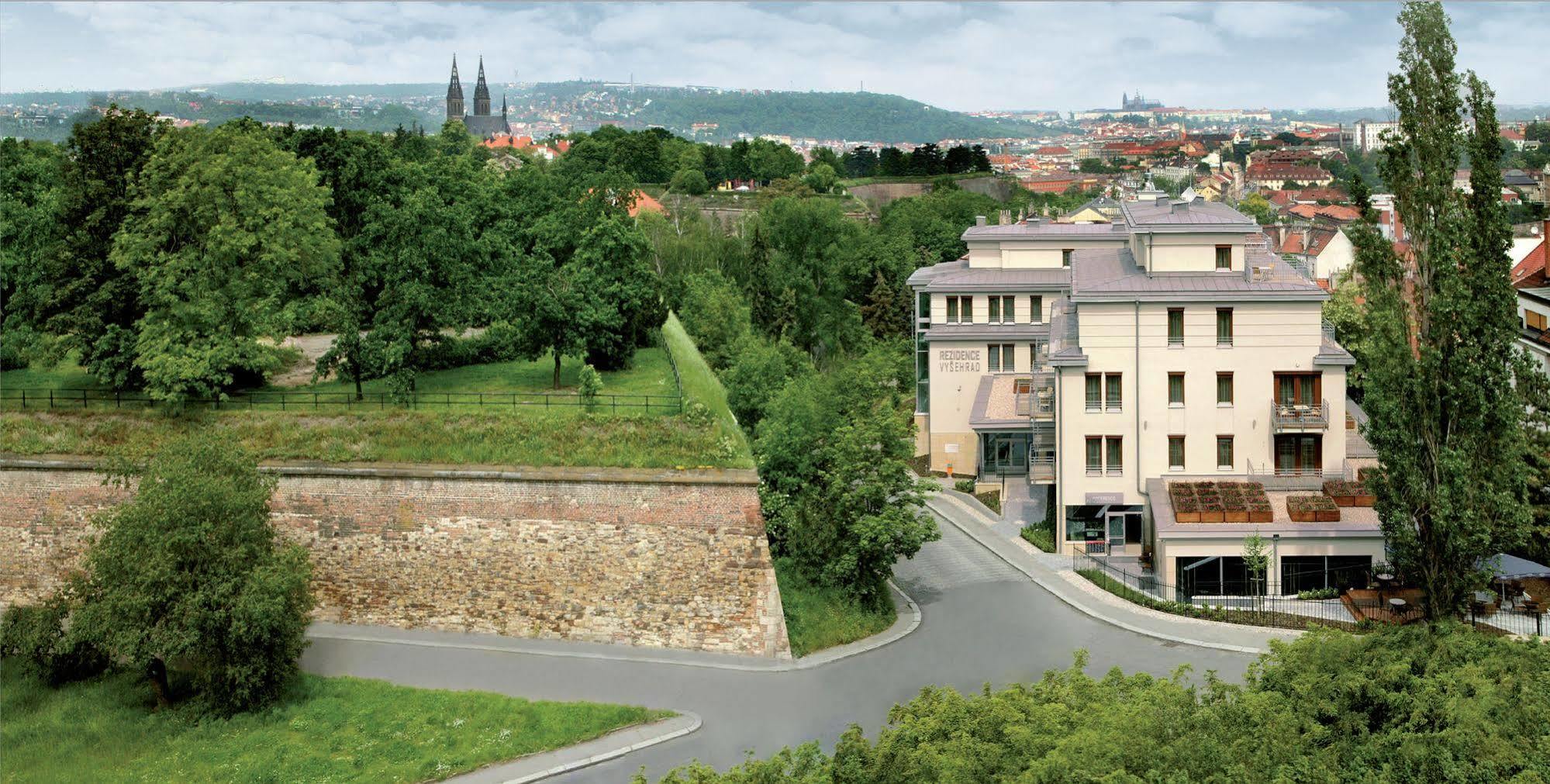 Rezidence Vysehrad Hotel Прага Екстериор снимка